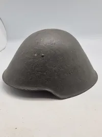 Original tysk NVA stålhjelm