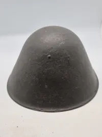 Original tysk NVA stålhjelm