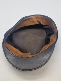 Original kasket model 1910 - Sekondløjtnant i forplejningskorpset
