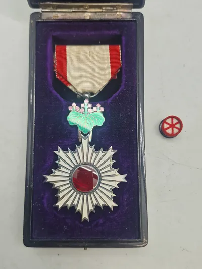 Original ORDER OF THE RISING SUN - 6TH CLASS, Sterlingsølv