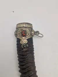 veludført Morrccan dagger med skede af horn