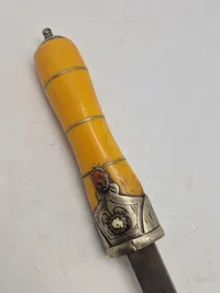 veludført Morrccan dagger med skede af horn