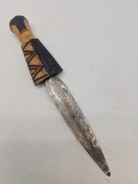 Afrikansk daggert kniv