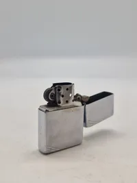 Zippo lighter