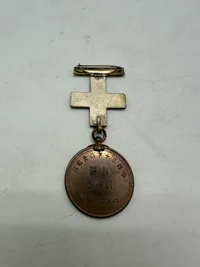 Japan: Red Cross medal for the Russo Japanese War 1904-5 bronze with large enamelled red cross suspension for Medical staff