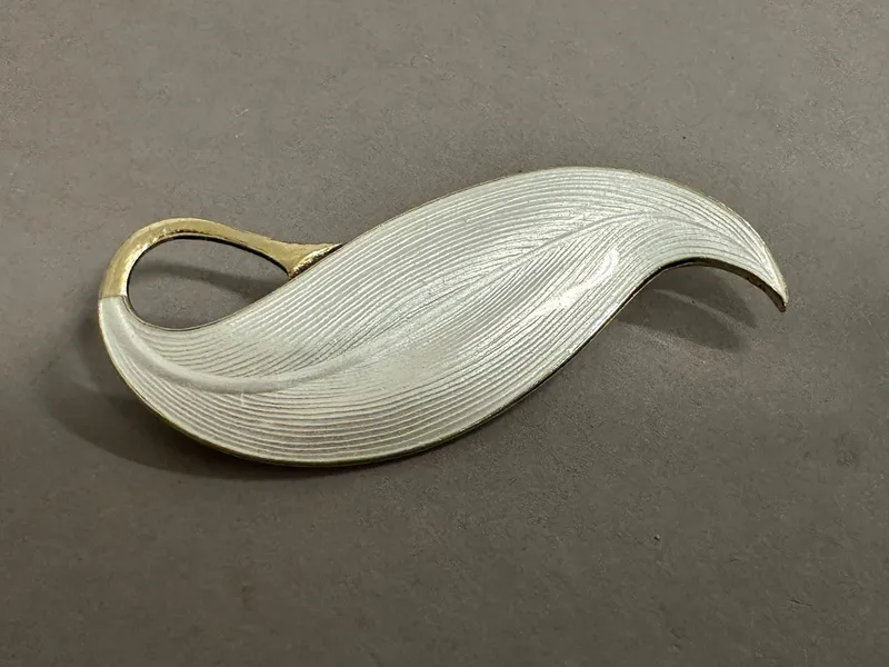 Stor Norsk sølv broche