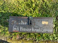 Dansk metal ammo kasse 37 mm. (  Hotchkiss )  ladt Panser krudtgranat fra 1915, ekstremt sjælden