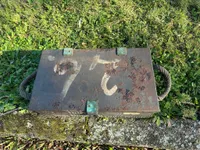 Dansk metal ammo kasse 37 mm. (  Hotchkiss )  ladt Panser krudtgranat fra 1915, ekstremt sjælden