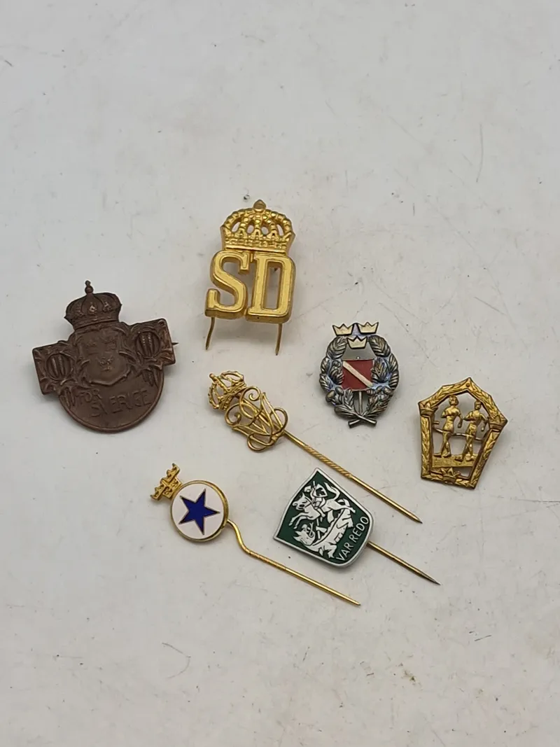 Lot svenske nåle og pins