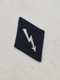 Original Waffen SS Communication sleeve diamant (Nachrichtenpersonel) med RZM tag bagpå