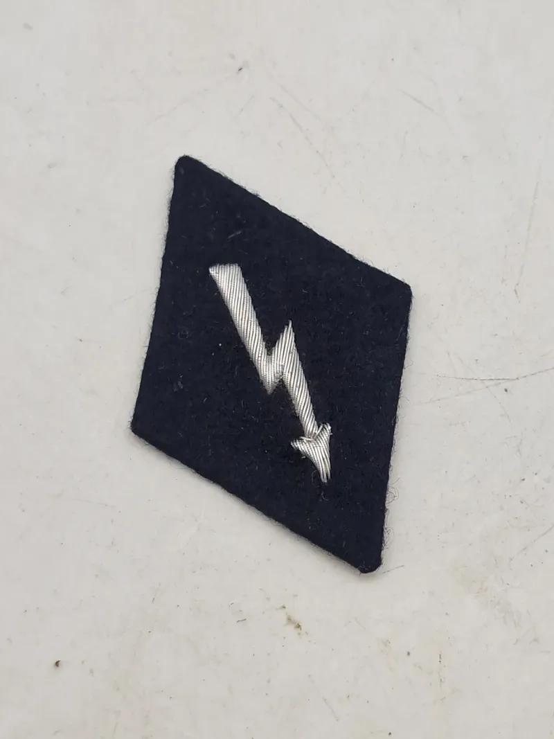 Original Waffen SS Communication sleeve diamant (Nachrichtenpersonel) med RZM tag bagpå