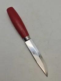 To originale svenske Mora knive