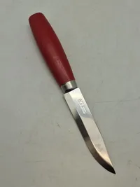 To originale svenske Mora knive