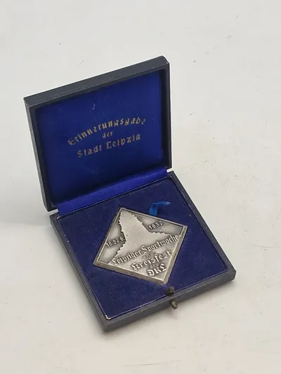 GERMANY LEIPZIG SPORTS FESTIVAL 1937 MEDAL IN BOX 40mm B58 #8 BX16