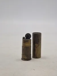 Original reklame lighter fra Frederiksværk krudtværk - udformet som haglpatron