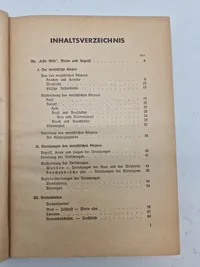 Sjælden originalt DRK lægebog