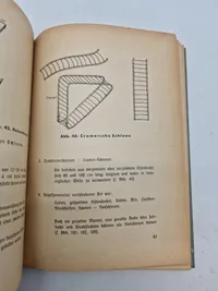 Sjælden originalt DRK lægebog