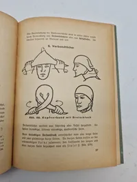 Sjælden originalt DRK lægebog