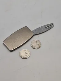 Golf ting og Zippo målebånd