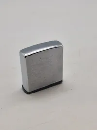 Golf ting og Zippo målebånd