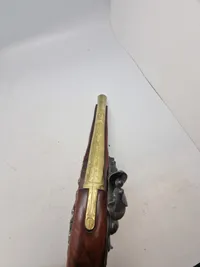 Veludført model pistol