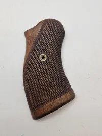 Samling reservedele for Webley Mk II revolver