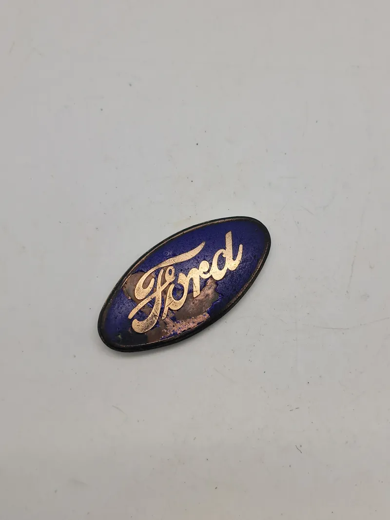 Originalt Ford A  emalje mærke