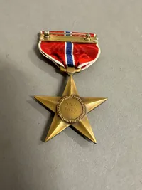Original US WW2 navngiven Bronze star Carl J. Farvata ( 1918-1994)