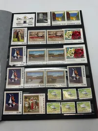 Samling danske postfriske frimærker med album