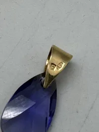 Amatyst vedhæng med øsken af 14k Guld