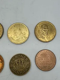 Samling diverse poletter