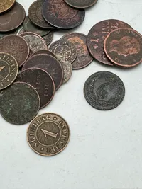 Samling originale danske skillingsmønter mm.