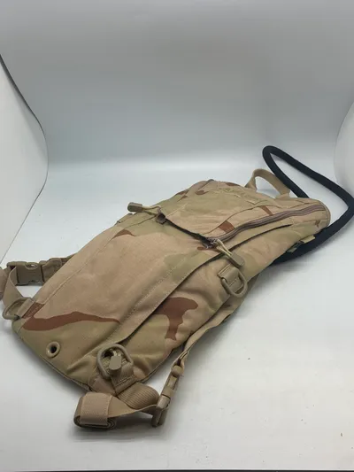 Ubrugt Camelback