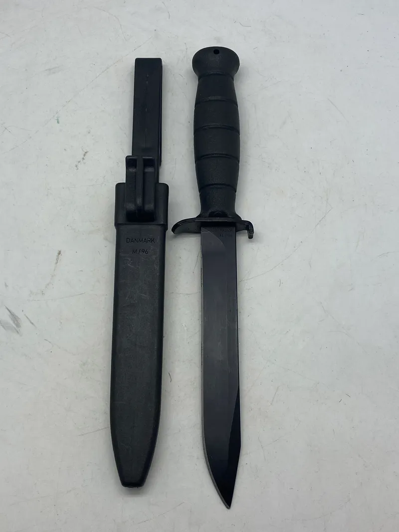 Original dansk M/96 kampkniv fra Glock