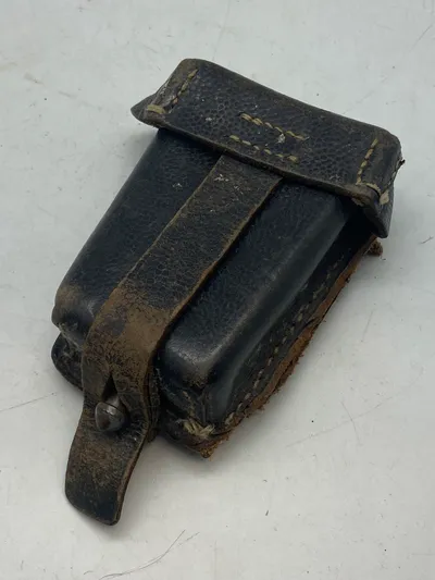 Original tysk K98 patron taske - skåret og anvendt af modstandsbevægelsen