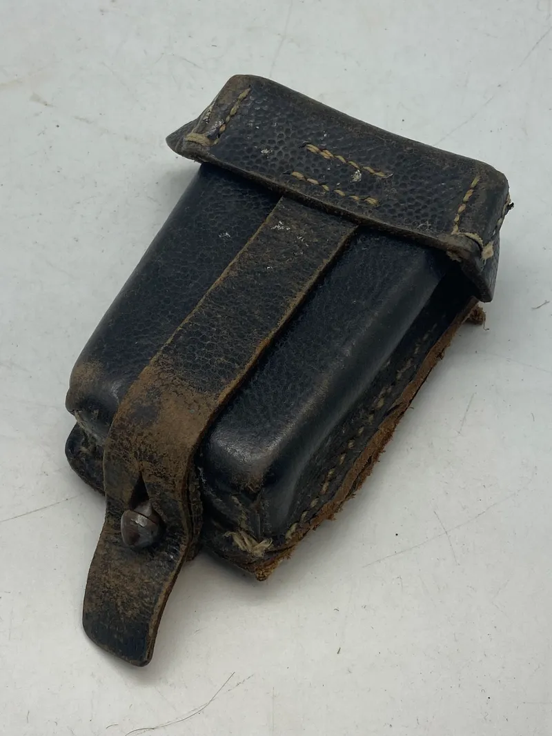 Original tysk K98 patron taske - skåret og anvendt af modstandsbevægelsen