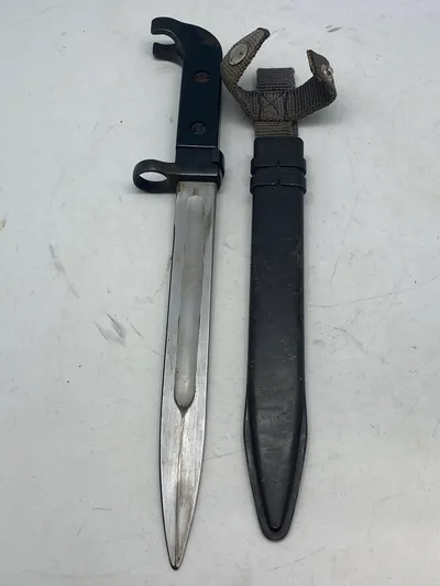 Original østtysk bajonet model 47