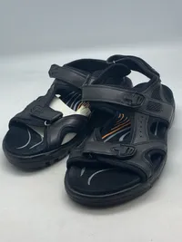 Originale sæt ubrugte LeBock sandaler - udleveret til personel i bl.a. Irak og Afganistan