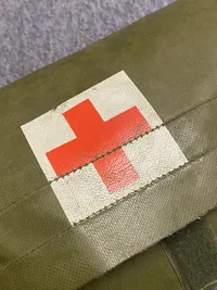 Original dansk førstehjælps taske - næsten komplet