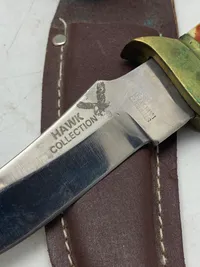 Hawk kniv med skede