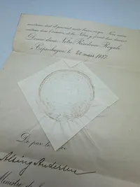 Original rejsetilladelse for Dansk Garderofficer, underskrevet af krigsminister Alsing Emanuel Andersen (5. februar 1893 i København - 5. december 1962 smst)