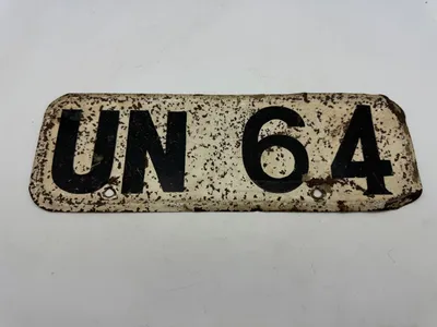 Original tidlig UN nummerplade