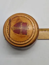 Original skål med låg til minde om tjenesten i den danske brigade i Tyskland