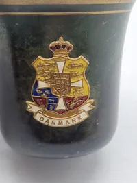 Lot dansk militaria - bl.a. mønt til minde om den kongelige livgarde