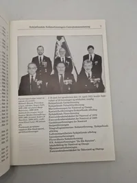 Samling militær litteratur mm.