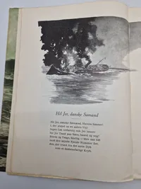 Samling militær litteratur mm.