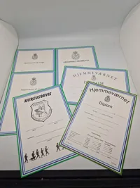 Samling militære hæfter mm.
