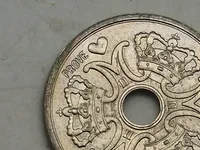 To stk danske prøve mønter, 1 krone og 2 krone (bemærk de er præget “prøve”)