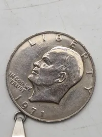 One dollar af sølv lavet som halskæde