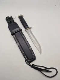 Dykkerkniv med skede
